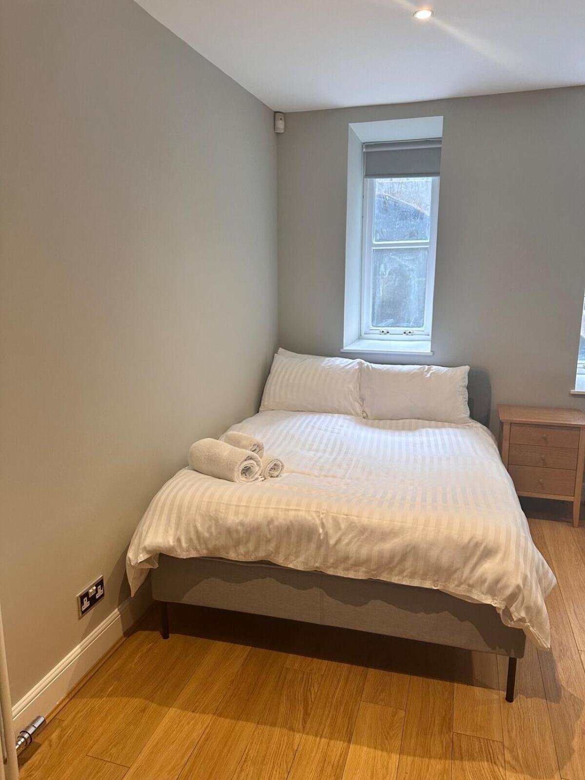 Union Terrace Garden View Apartment Абърдийн Екстериор снимка